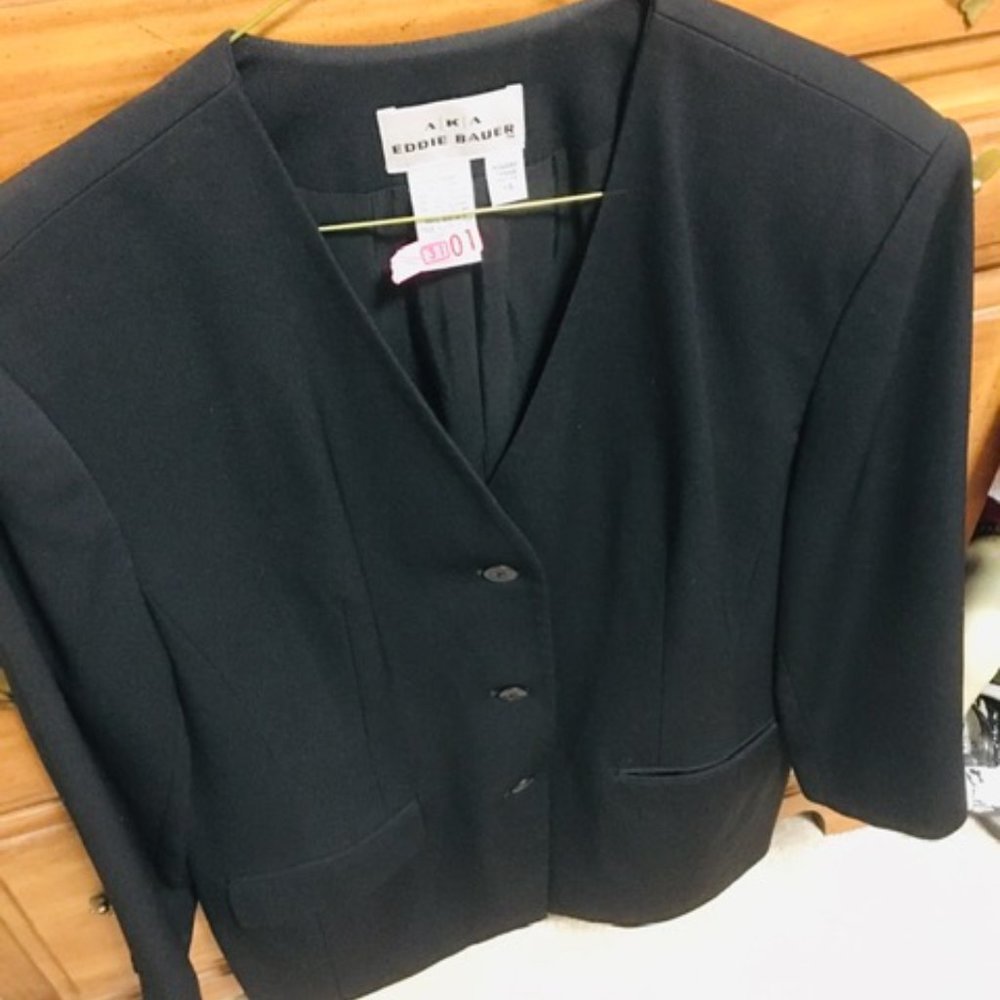 Vintage Blazer  Petite 14 Black  A K A Eddie Bauer